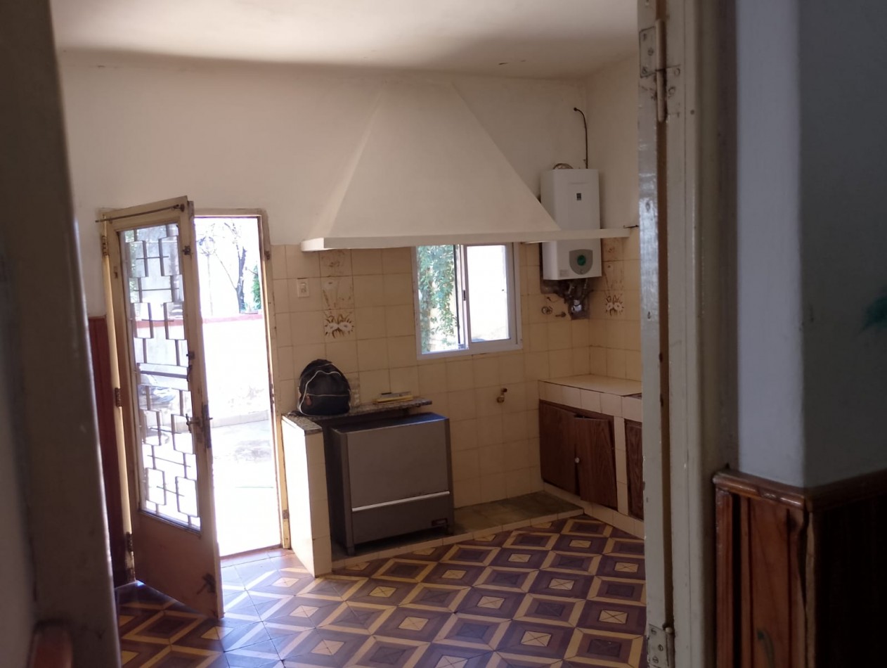 CASA + DEPARTAMENTO EN VENTA