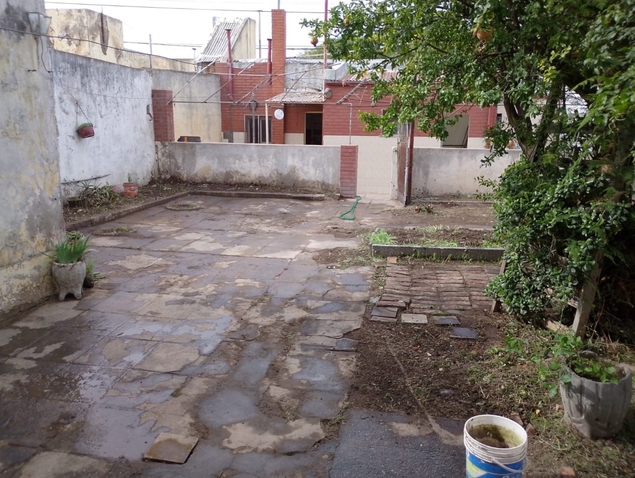 CASA + DEPARTAMENTO EN VENTA