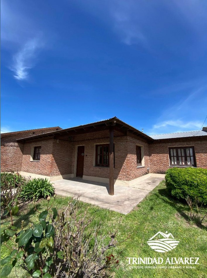 EXCELENTE CHALET EN VENTA 