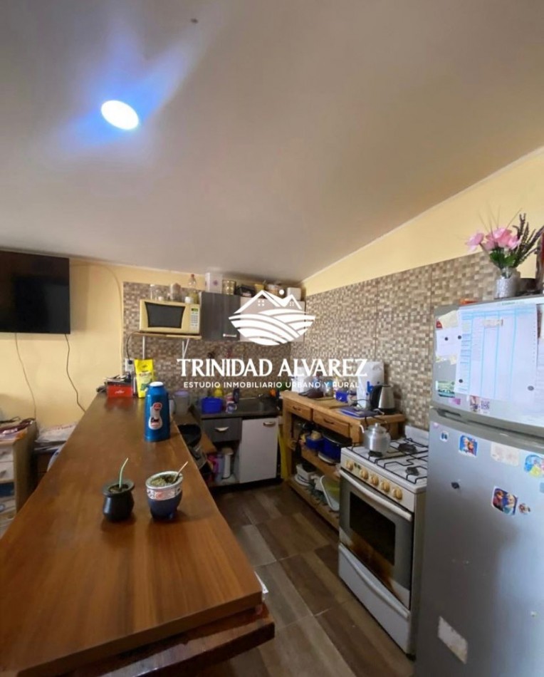 CASA + LOCAL COMERCIAL EN VENTA