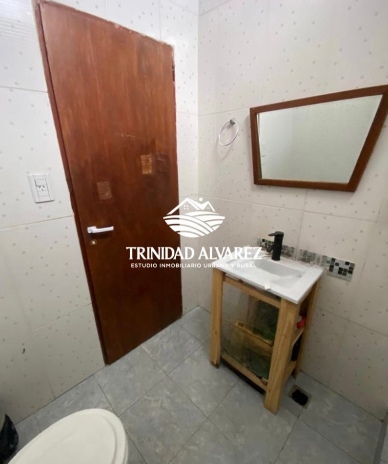 CASA + LOCAL COMERCIAL EN VENTA